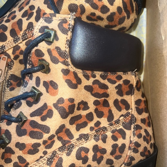 Zigi Soho Kerin Leopard Boots Size 10 Women’s Chunky Heel NWT New - Picture 3 of 6